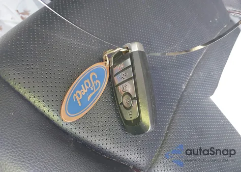 2022 Ford F-150 Lariat z USA, uszkodzony, nr VIN 1FTFW1E83NFB69995